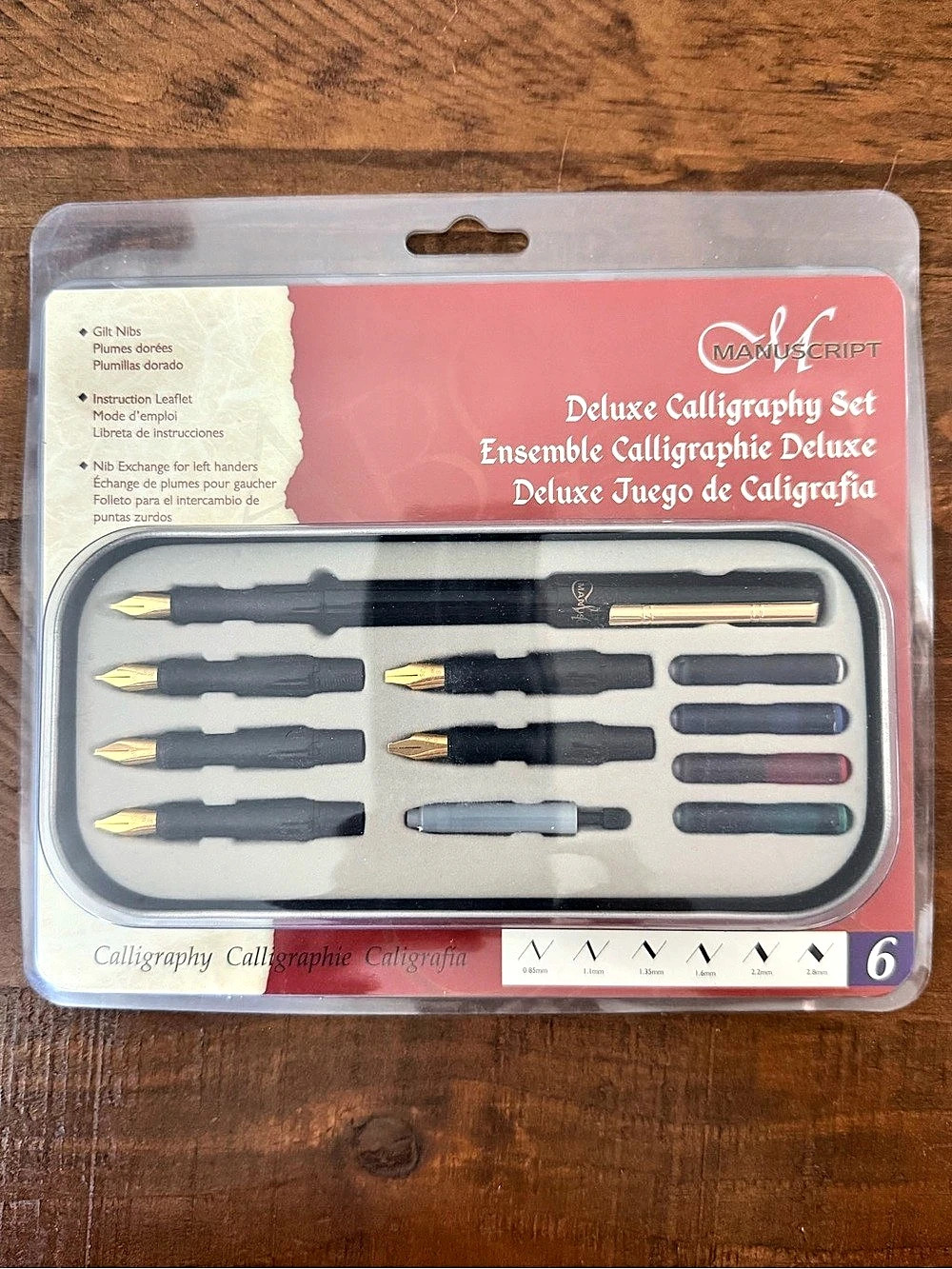 Manuscript Deluxe Calligraphy Pen Set with 6 Nibs